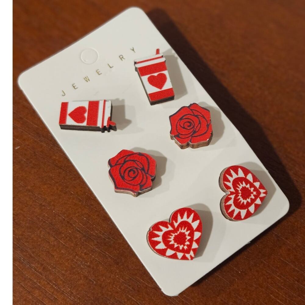 JEWELRY Boutique Set of 3 Novelty Wooden Stud Earrings Hearts Roses Coffee Cups